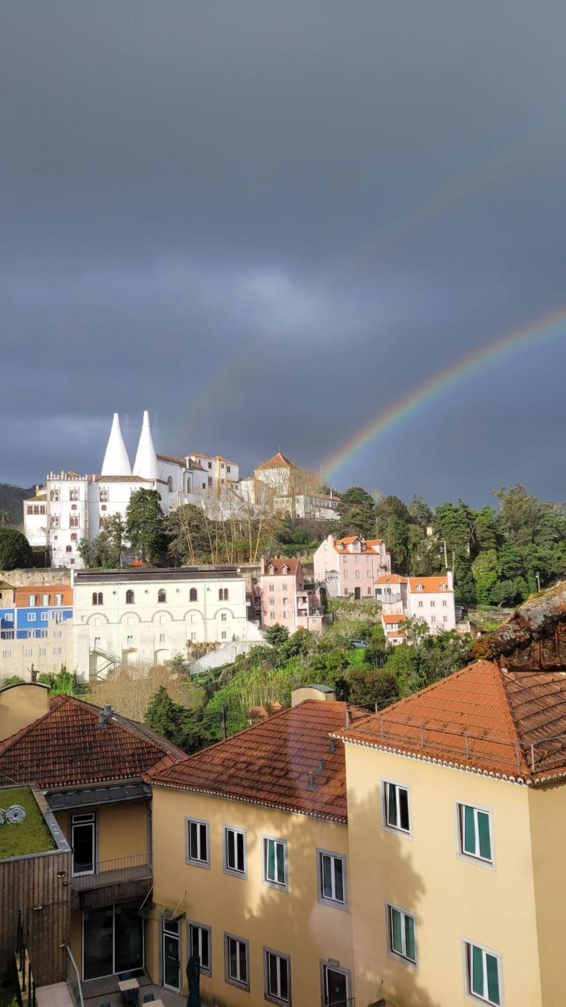 Casa Mariana 2 - Viver A Vila Sintra Eksteriør bilde